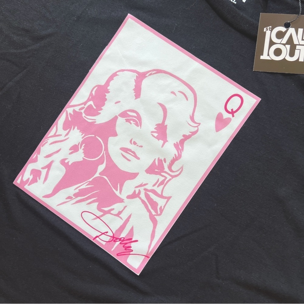 Dolly Parton T-Shirt Cropped Pink Queen of Hearts Nashville Black XL So Soft NEW - Picture 9 of 10